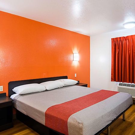 Motel 6 Little Rock South Eksteriør bilde