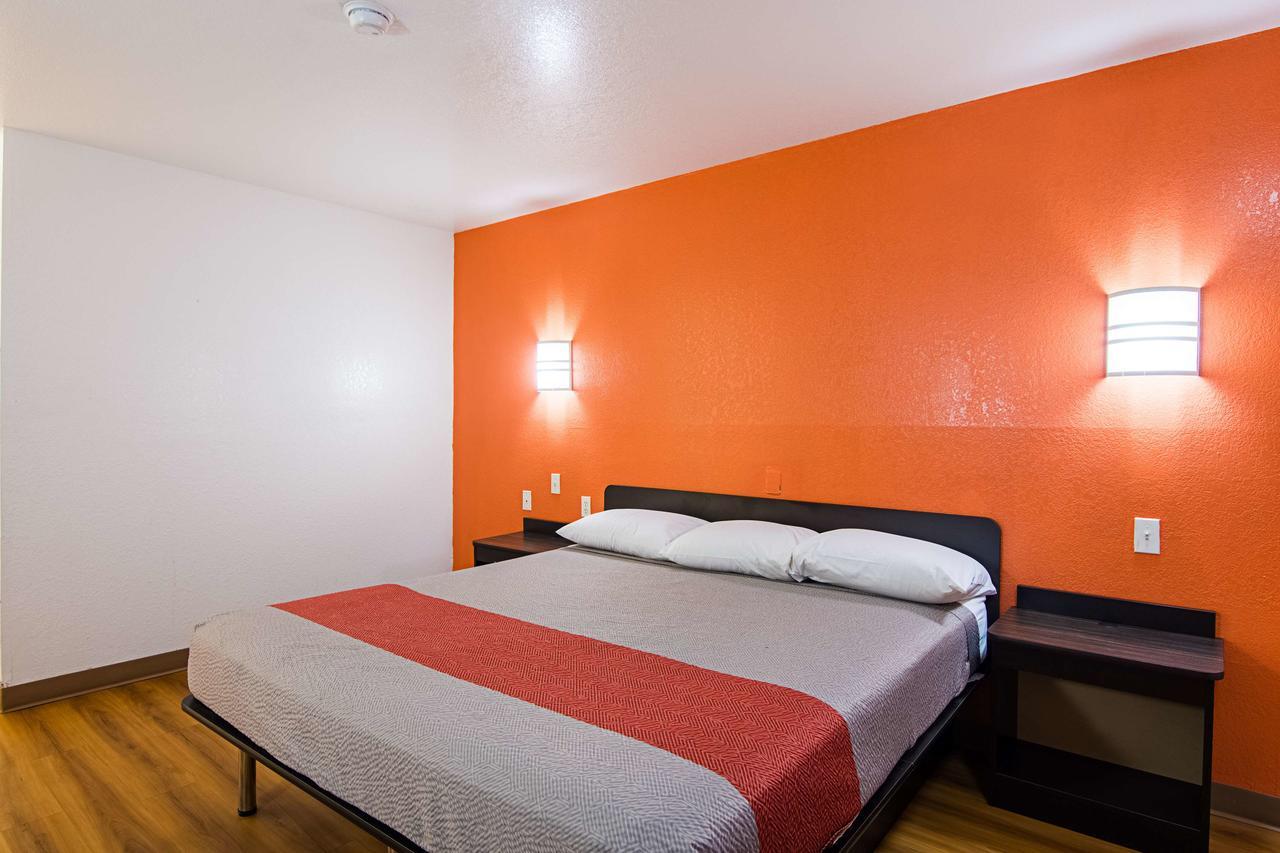 Motel 6 Little Rock South Eksteriør bilde